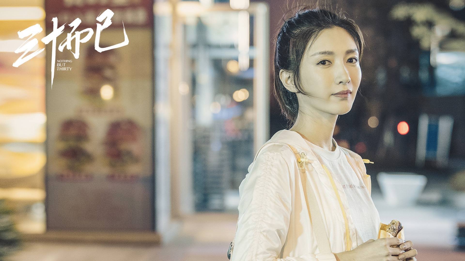 “英超冠军悬念待定，战局剑拔弩张”，英超冠军叫什么