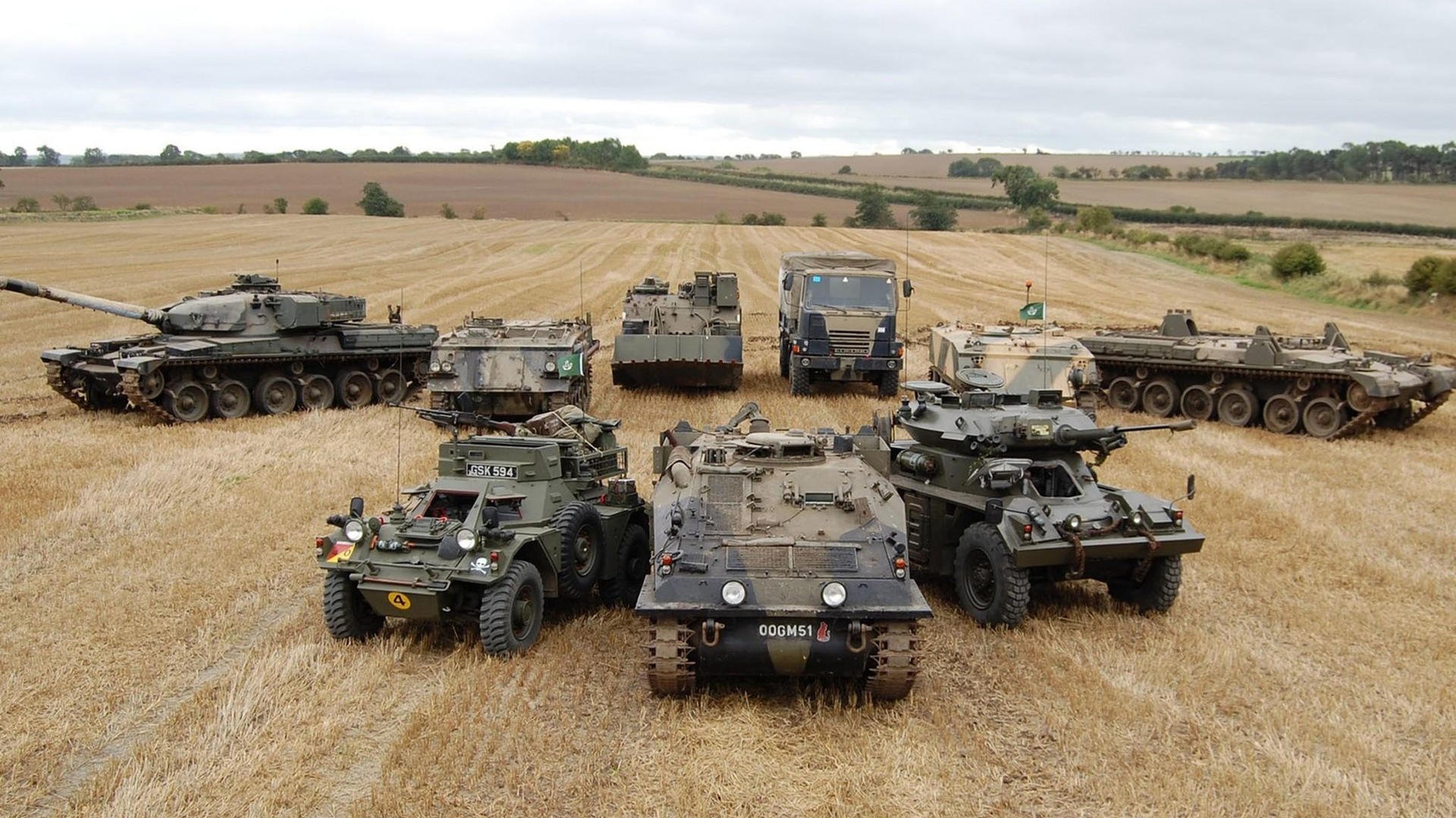 “青训明星教练走进校园,激励青少年追梦足球”,著名足球青训教练